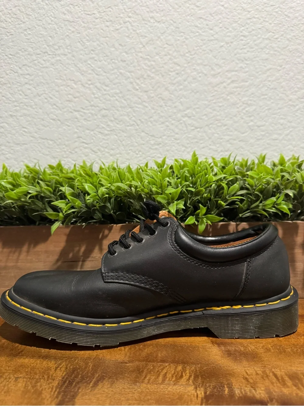N/A dr martens